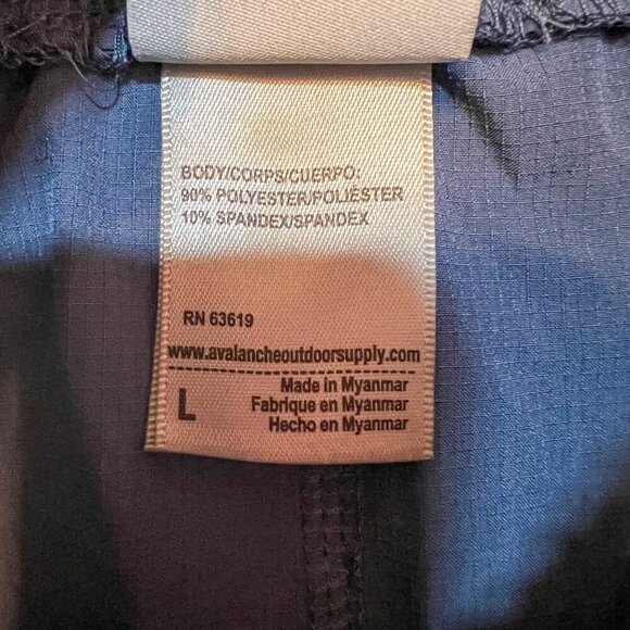NWT Avalanche Terra Ripstop Cargo Capri Vintage Indigo Size L - Picture 4 of 9
